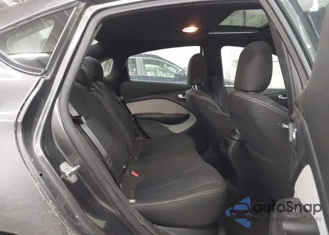 2015 Dodge Dart Sxt z USA, uszkodzony, nr VIN 1C3CDFBB6FD344859